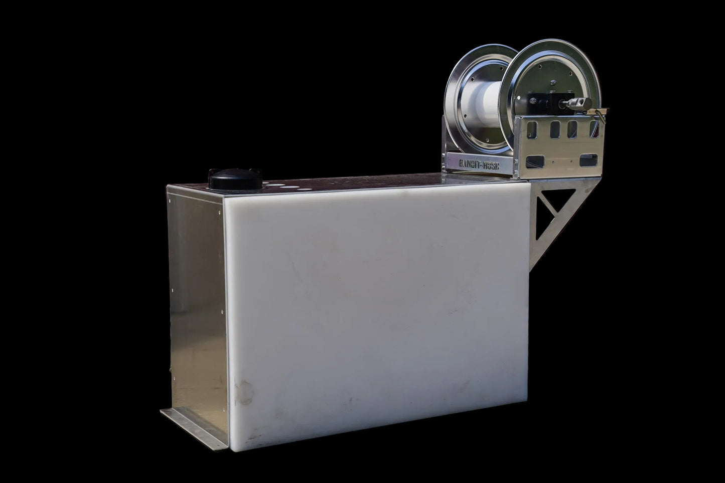 C3 100 Gallon Tank, Strap, Reel & Gusset for Pest Control